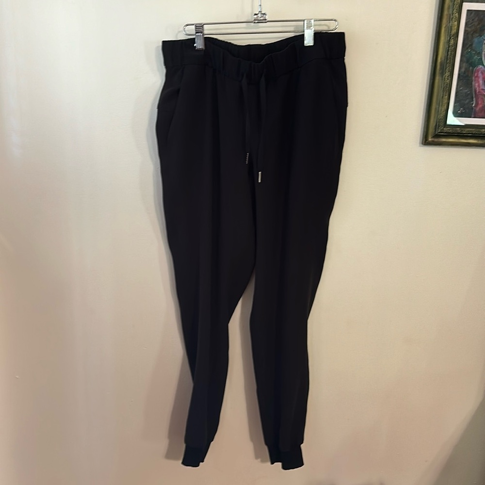 On the fly joggers